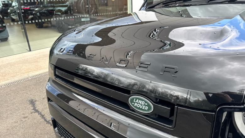 Land Rover Defender 3.0 D250 S 90 3dr Auto Diesel Estate